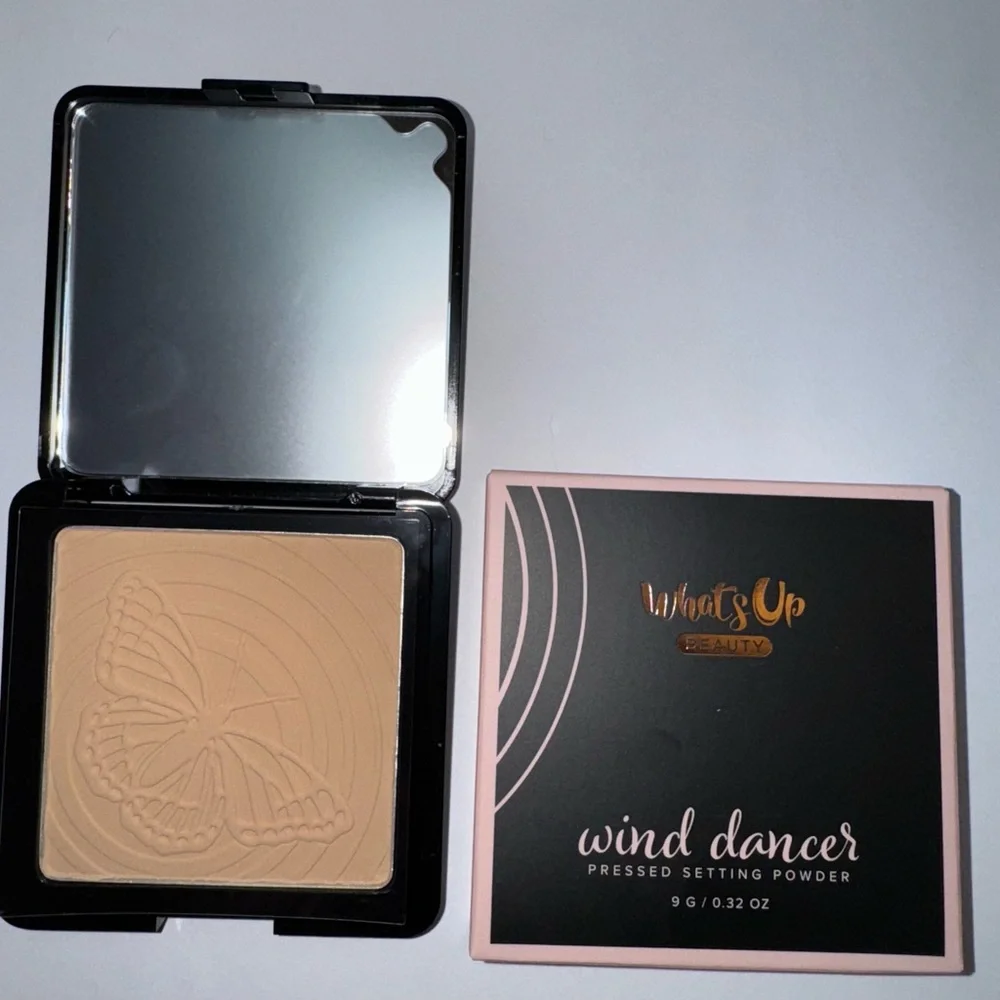 WHATS UP BEAUTY Wind Dancer Pressed Setting Powder 9g • NEW